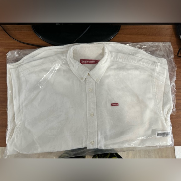 Supreme Small Box Shirt (FW24)